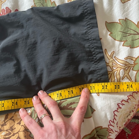 Columbia Women’s Size 10 Gray Omni Shade Sun Protection UPF 50 Hiking Pants - Picture 7 of 16